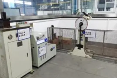 Low-Temperature Impact Testing Machine (-40°C )